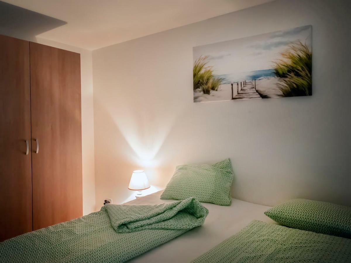 Apart Holidays - Residenza Flora Locarno Extérieur photo